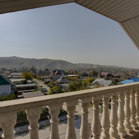 Aisha Hotel Bishkek Exterior photo
